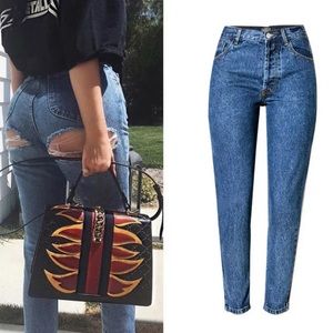 Ripped Boyfriend jeans